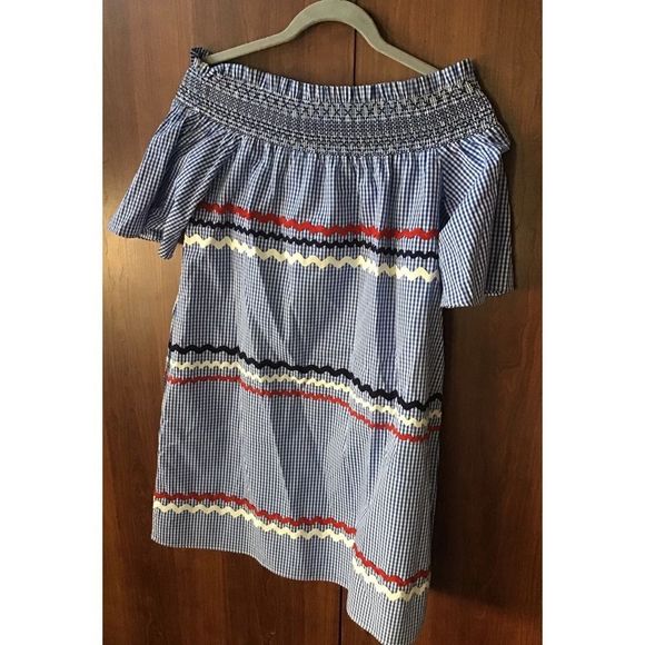 🌈3/25$ The English Factory Off Shoulder Top - Picture 2 of 3